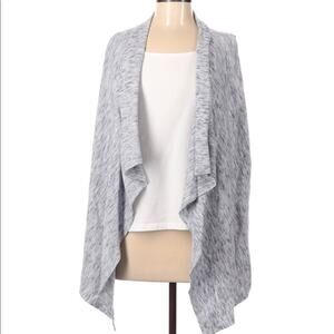 WHBM grey white heathered ribbed waterfall open front cardigan vest medium